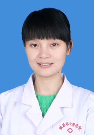 李    玲